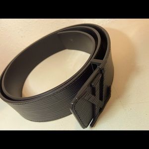 Belt: Size-100,  Color-black, Brand-Louis Vuitton, that is original Brand!!!!!